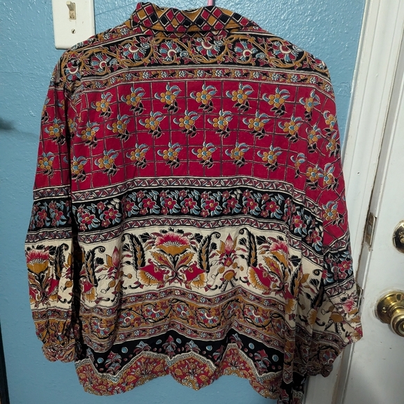 Alla PapkerColorful Floral Patterned Blouse - Picture 6 of 6